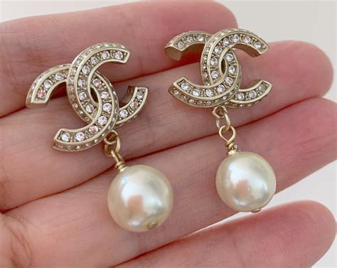 chanel pearl earrings dupe